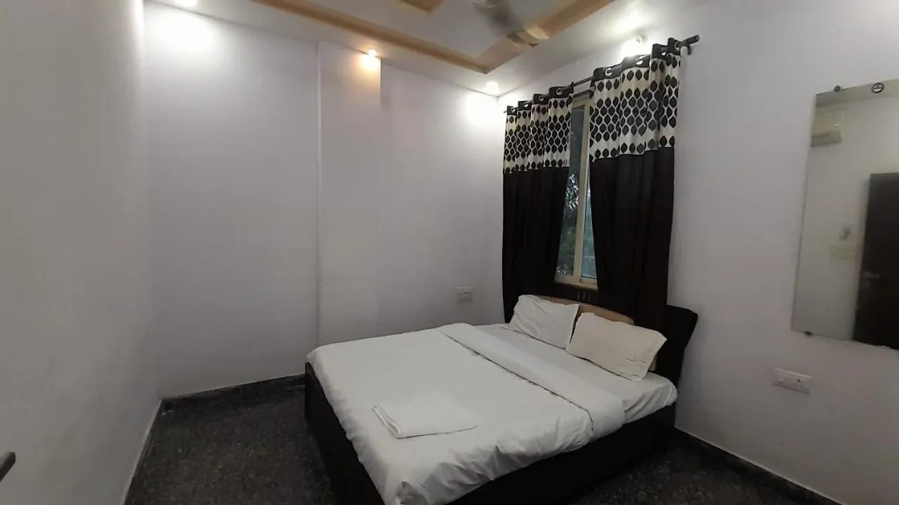 Hotel Clear Sky אודייפור